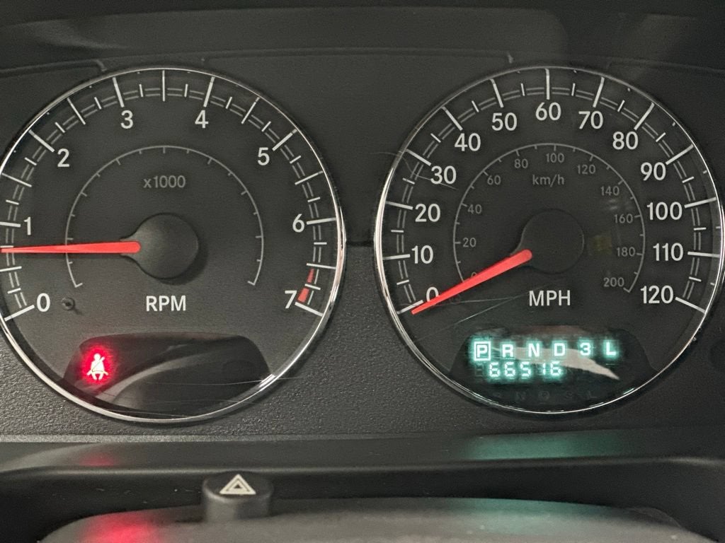 2004 Chrysler Sebring LXi