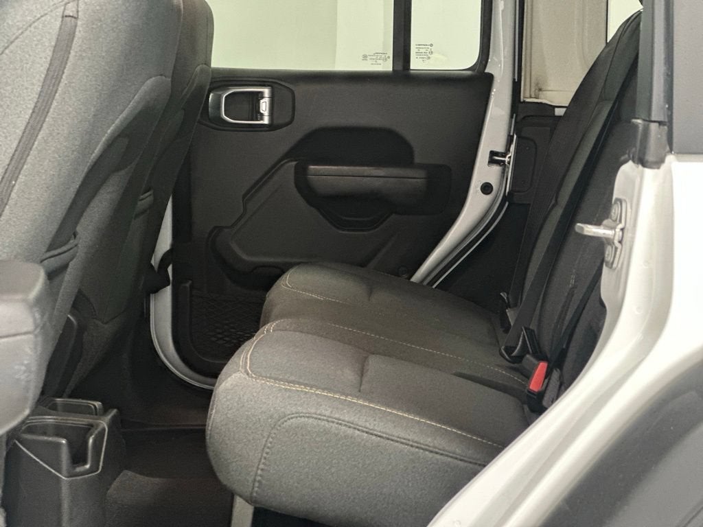 2025 Jeep Wrangler 4-Door Summit 4x4