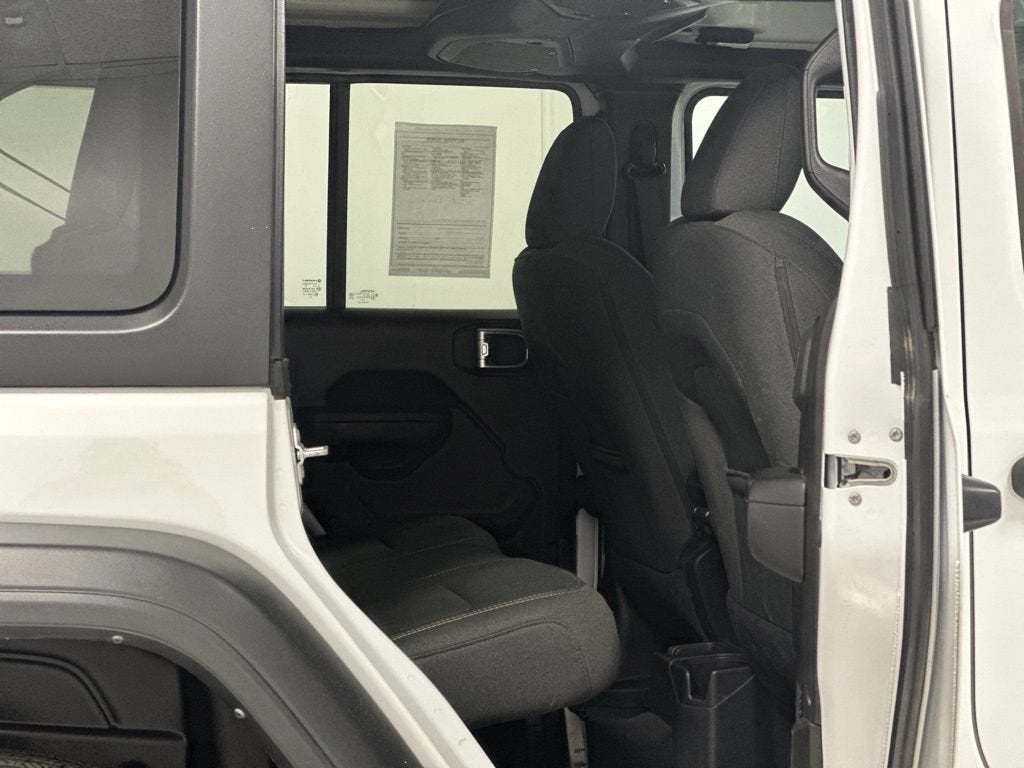 2025 Jeep Wrangler 4-Door Summit 4x4