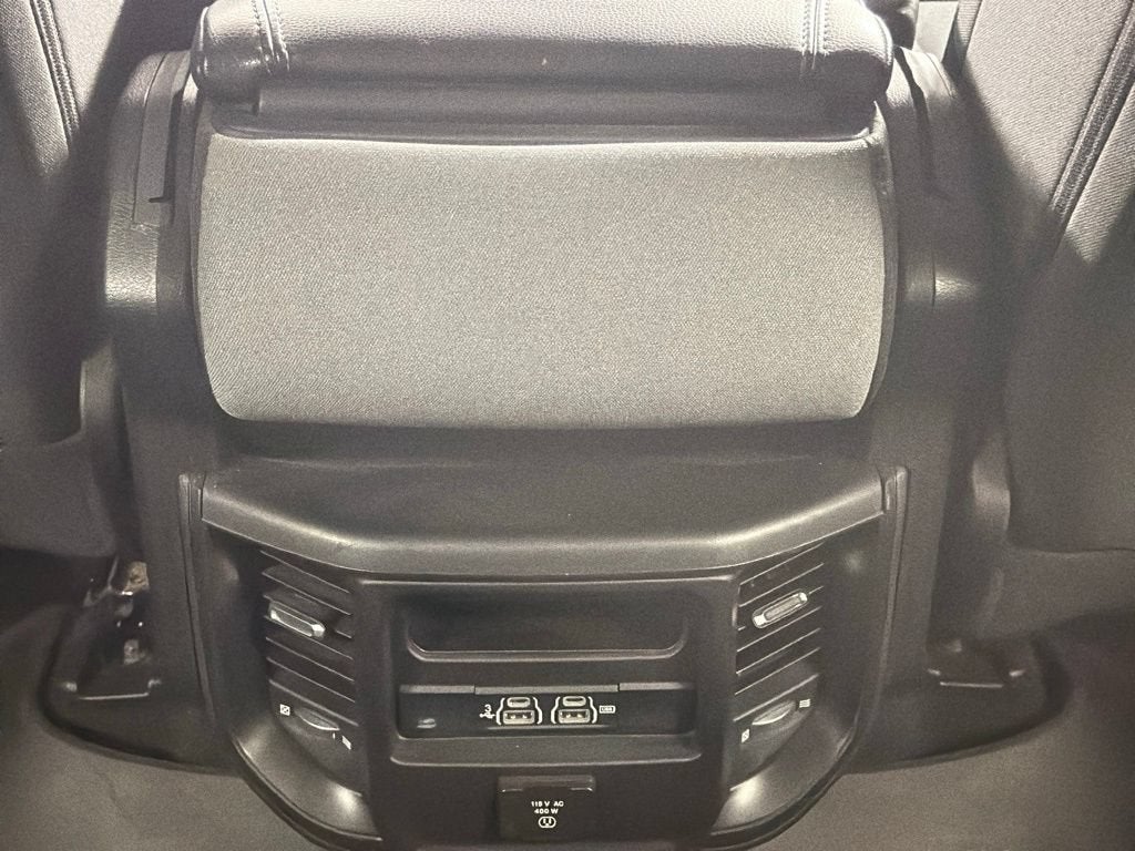 2019 RAM 1500 Big Horn/Lone Star Crew Cab 4x4 5'7" Box