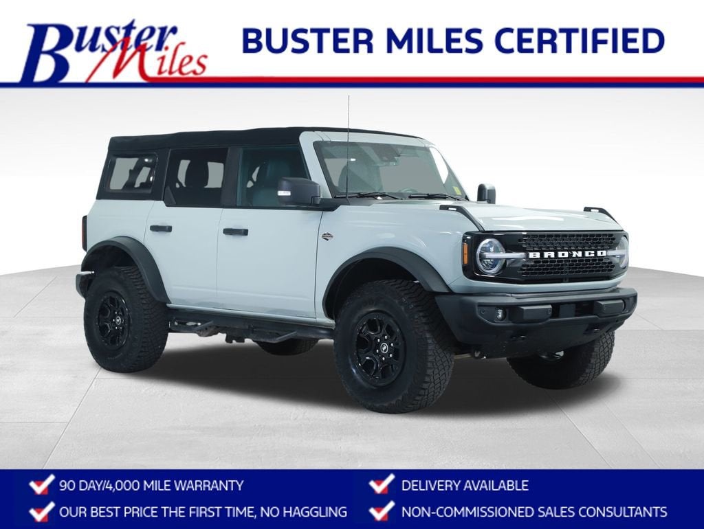 2022 Ford Bronco Base