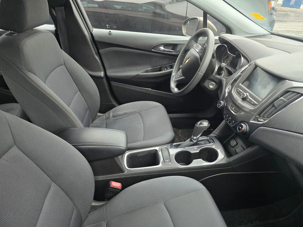 2019 Chevrolet Cruze LS