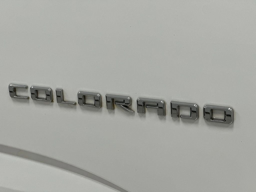 2022 Chevrolet Colorado WT