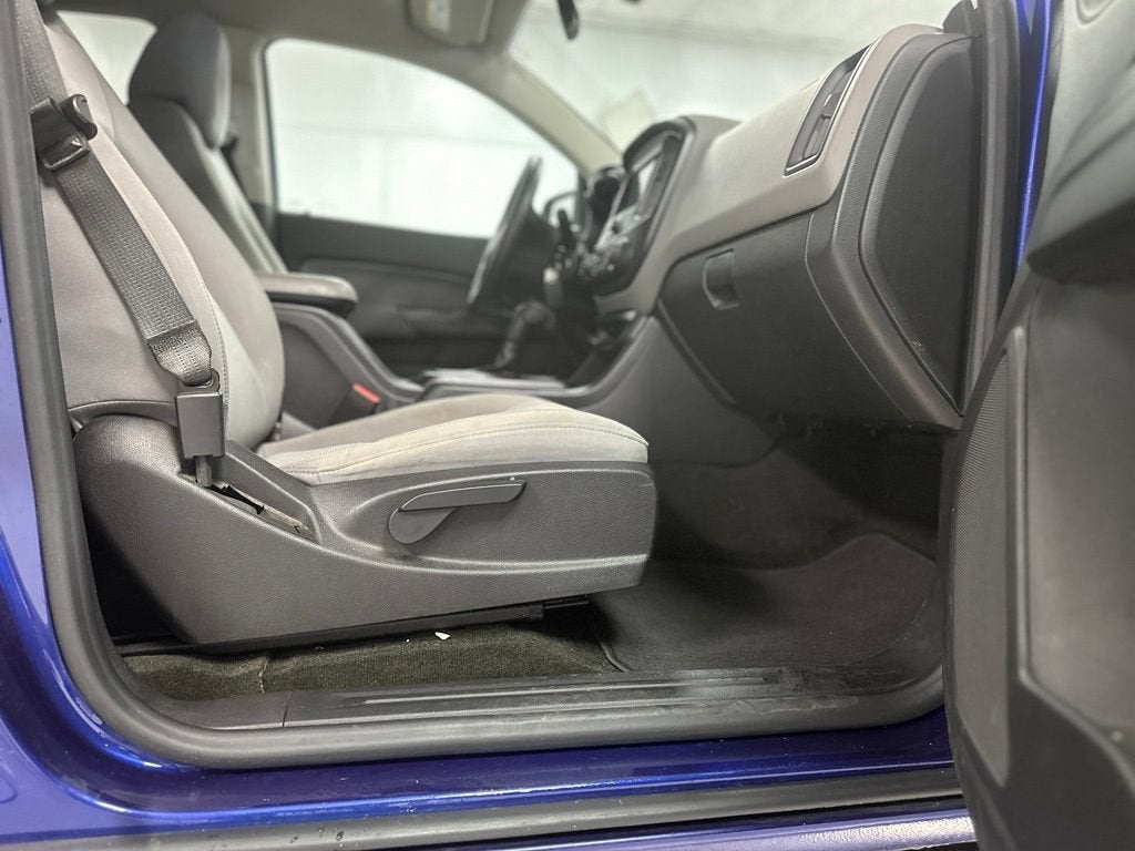 2017 Chevrolet Colorado 2WD WT