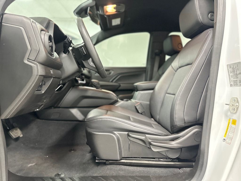 2024 Chevrolet Colorado WT