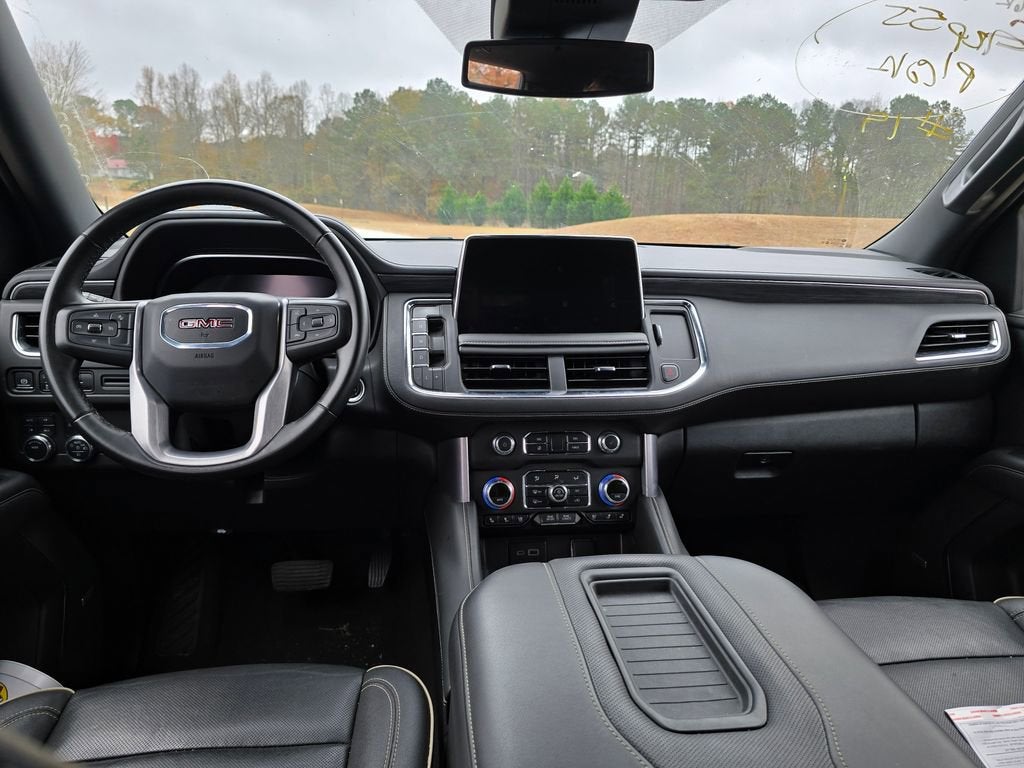 2024 GMC Yukon XL SLT