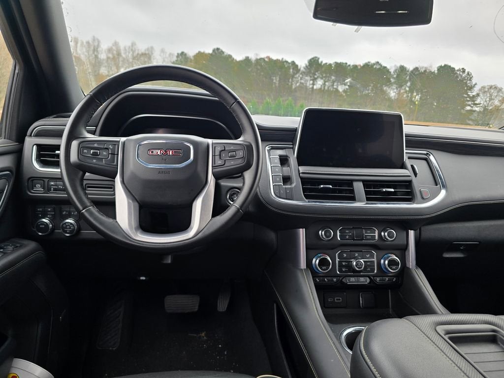 2024 GMC Yukon XL SLT