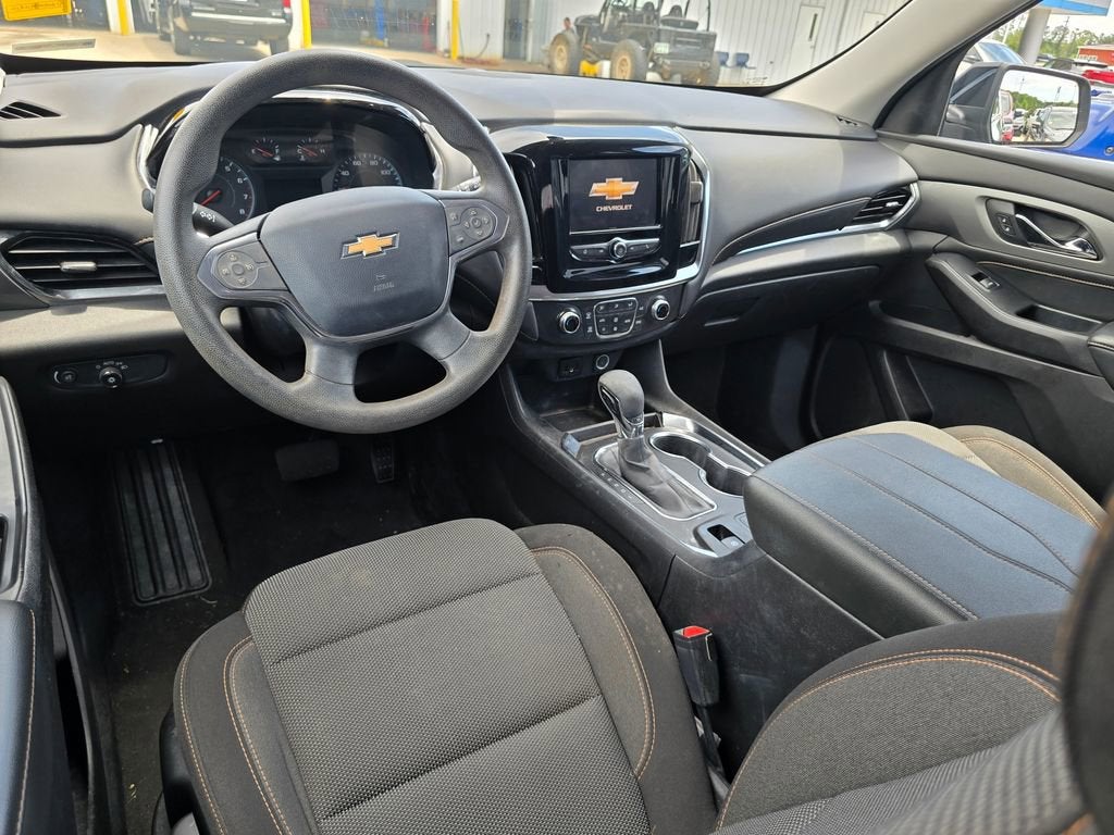 2021 Chevrolet Traverse LS