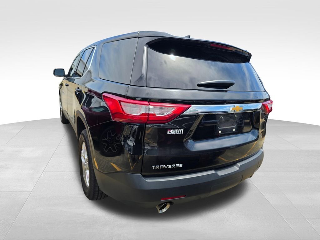 2021 Chevrolet Traverse LS
