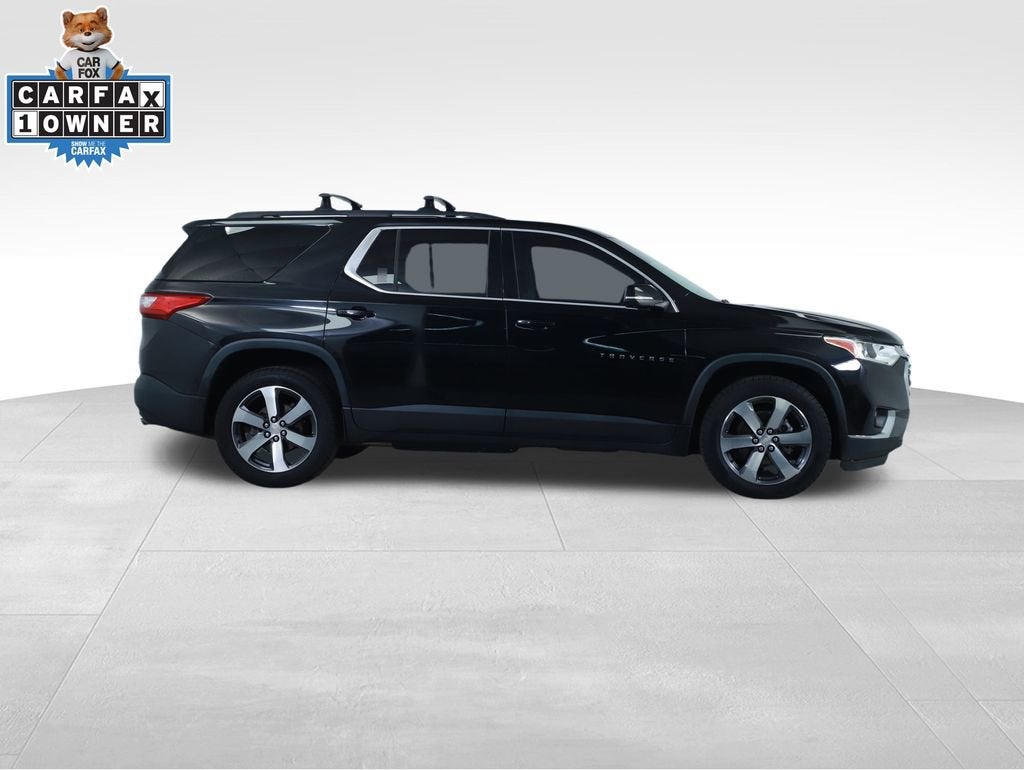 2021 Chevrolet Traverse LT Leather