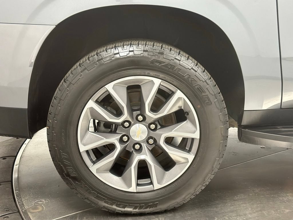 2022 Chevrolet Suburban LT