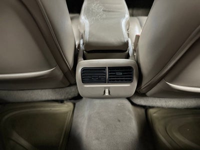 2001 Lincoln Town Car Executive