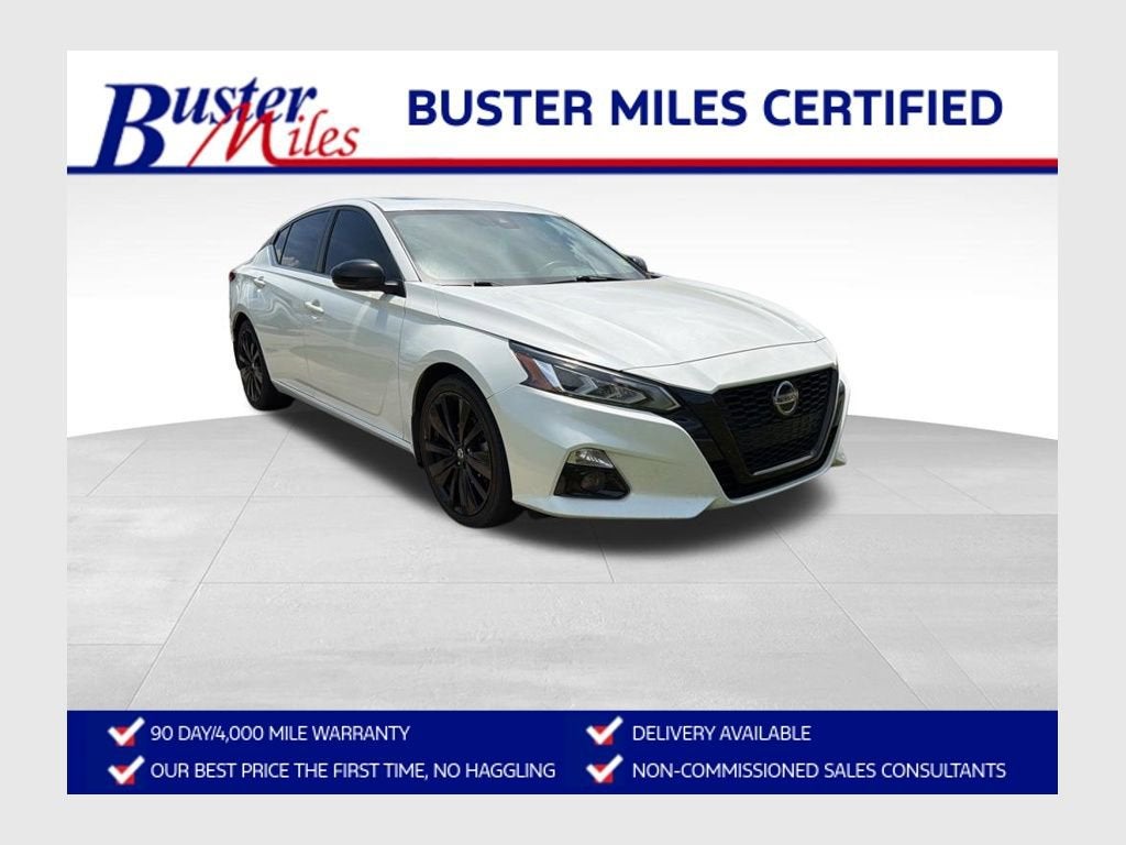 2022 Nissan Altima 2.5 SR