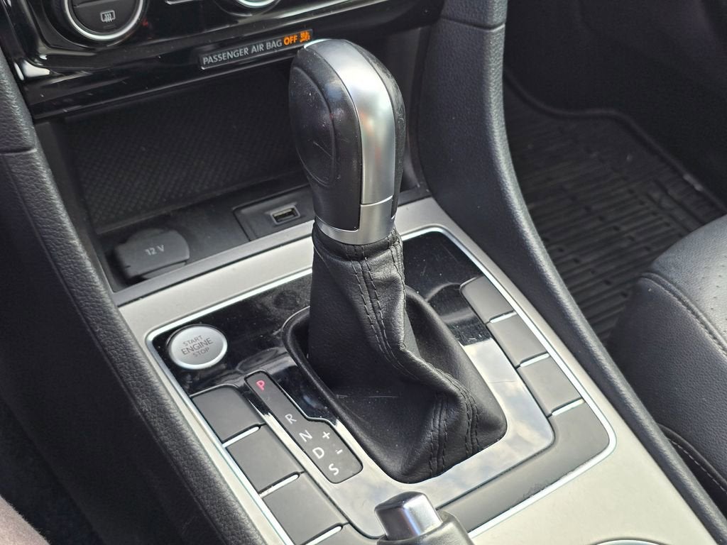2020 Volkswagen Passat 2.0T SE