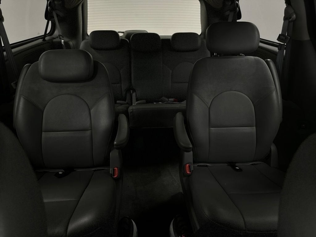 2005 Chrysler Town & Country Limited