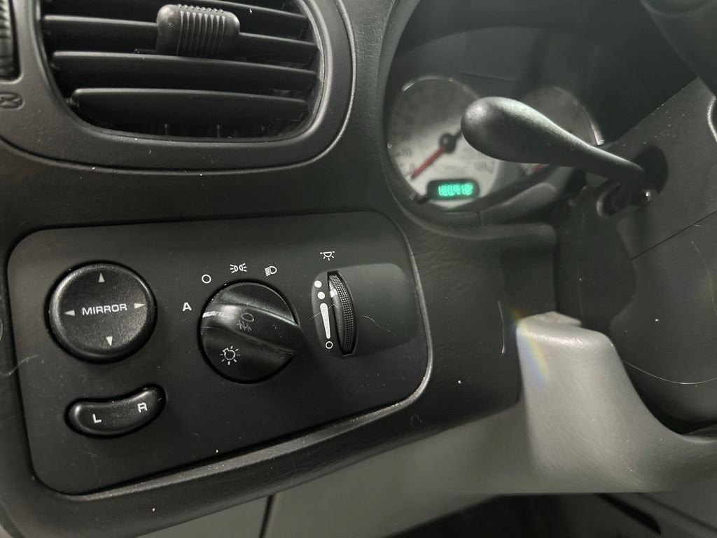 2005 Chrysler Town & Country Limited