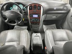 2005 Chrysler Town & Country Limited