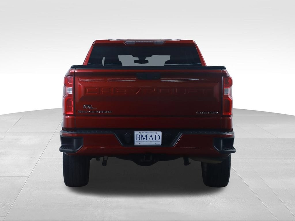 2021 Chevrolet Silverado 1500 Custom