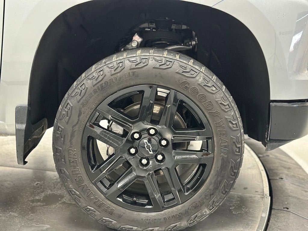 2023 Chevrolet Silverado 1500 Custom Trail Boss