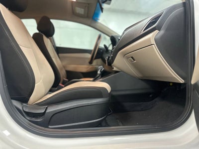 2018 Hyundai Accent SE