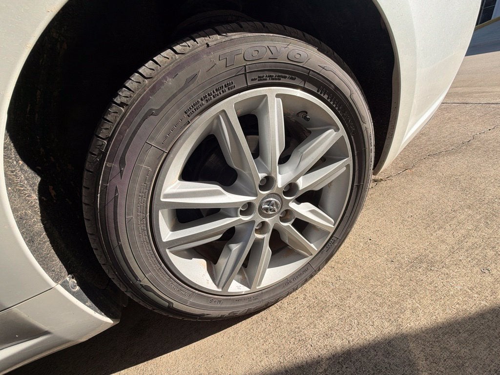 2015 Toyota Avalon Limited