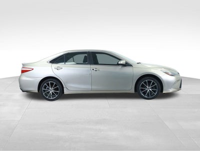 2016 Toyota Camry XSE