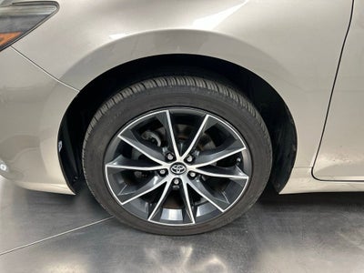 2016 Toyota Camry XSE