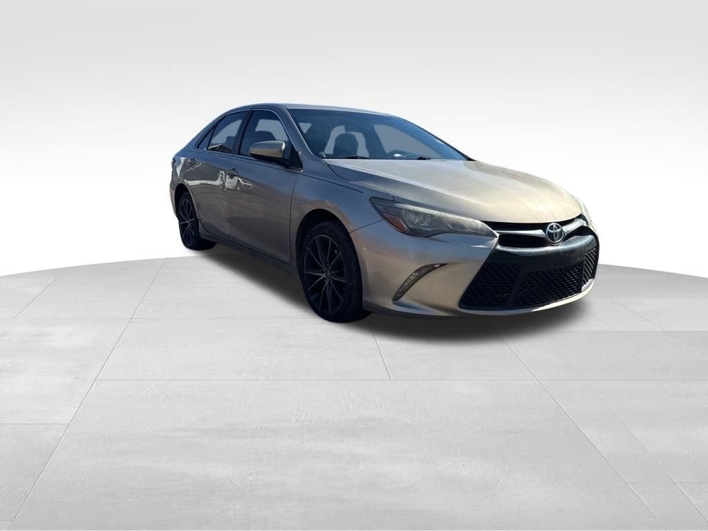 2016 Toyota Camry XSE