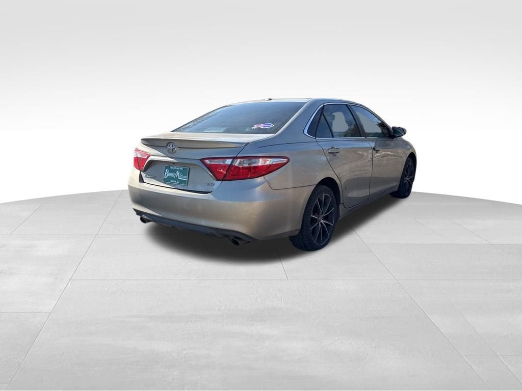 2016 Toyota Camry XSE