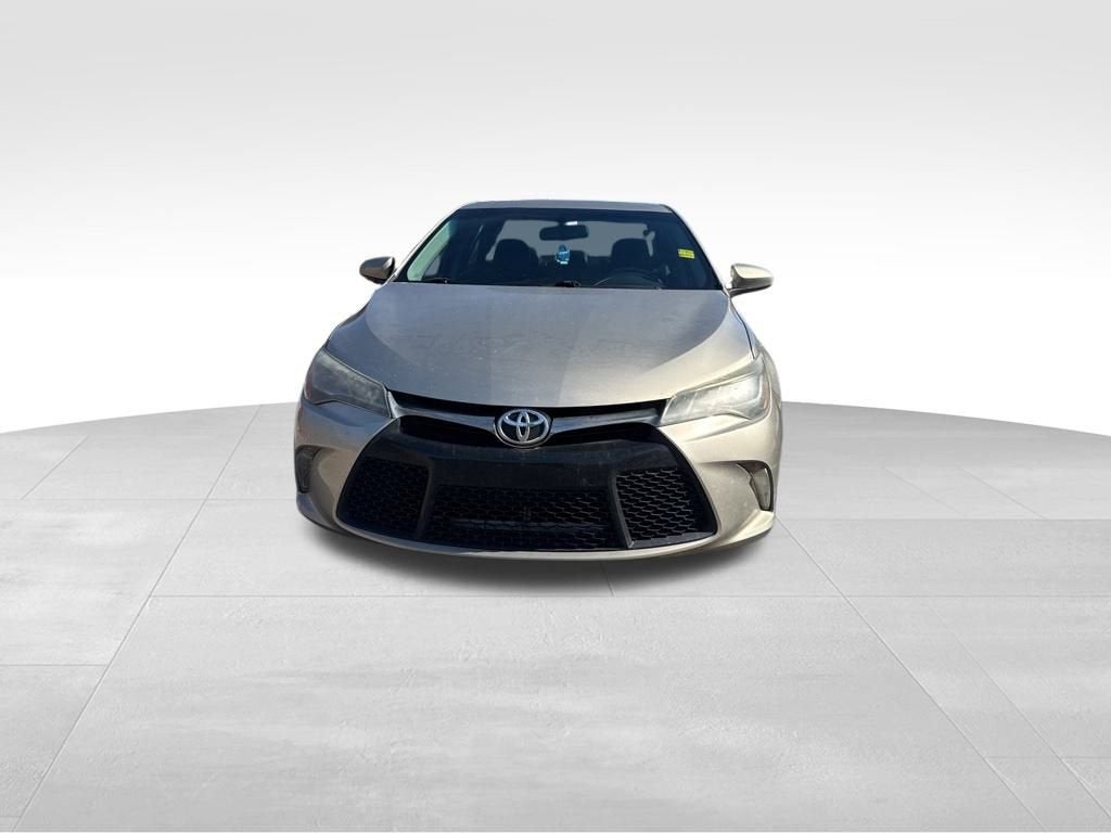 2016 Toyota Camry XSE