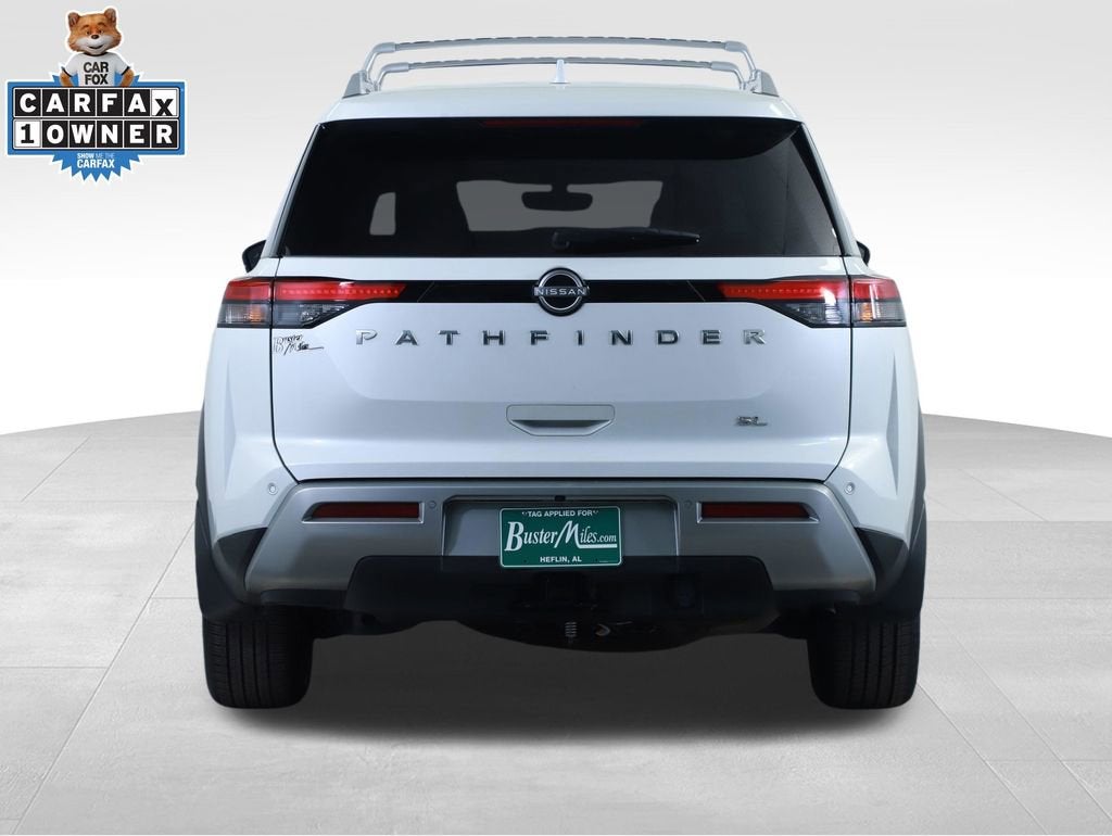2025 Nissan Pathfinder SL