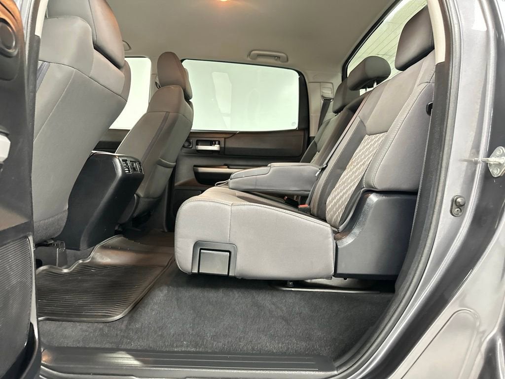 2019 Toyota Tundra 4WD SR5