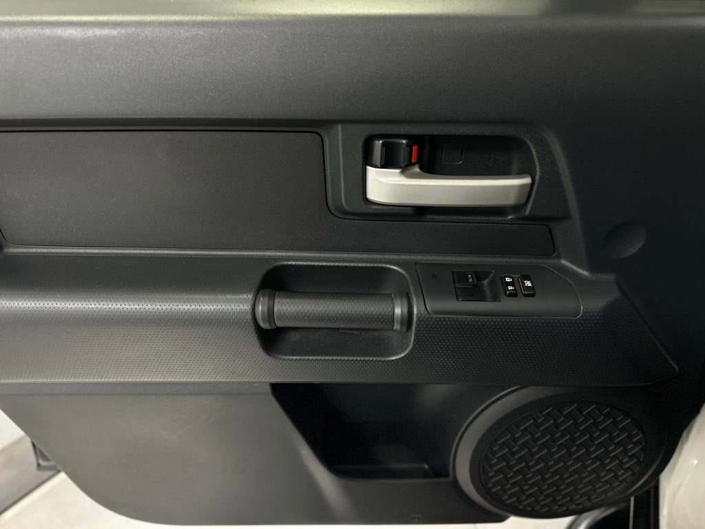 2013 Toyota FJ Cruiser Base