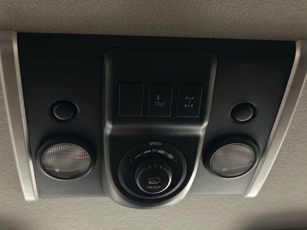 2013 Toyota FJ Cruiser Base