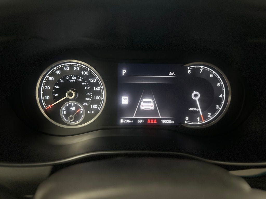 2025 Genesis G70 2.5T