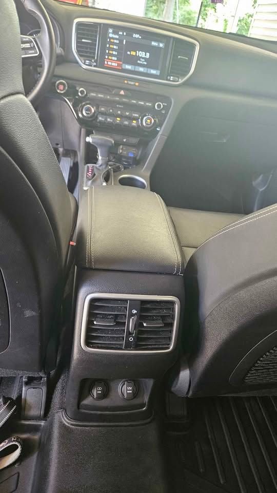 2021 Kia Sportage EX