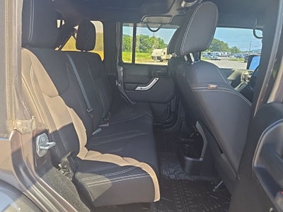 2016 Jeep Wrangler Unlimited Sahara