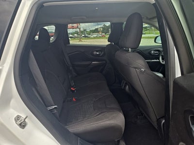 2020 Jeep Cherokee Latitude