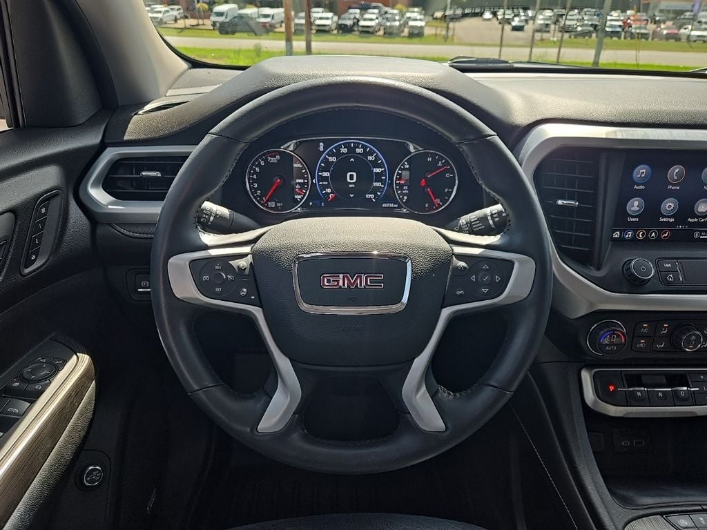 2022 GMC Acadia SLT