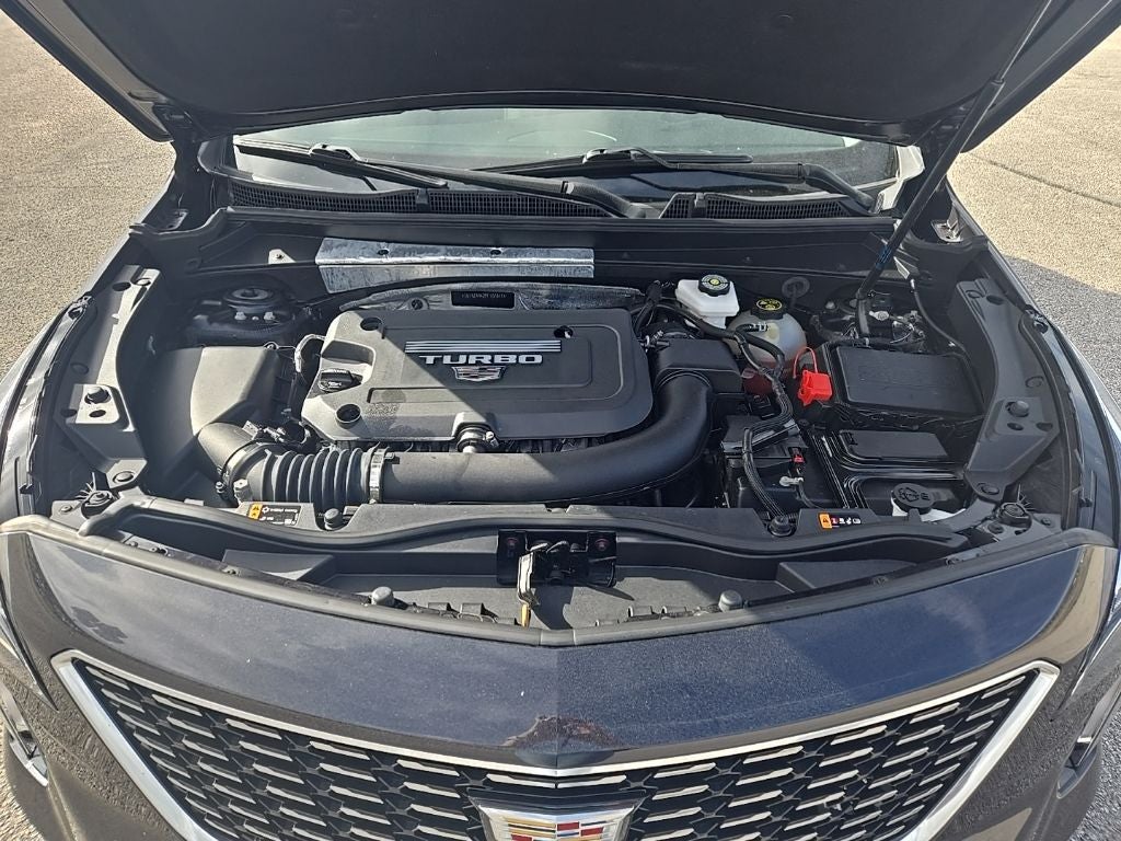 2023 Cadillac XT4 Luxury
