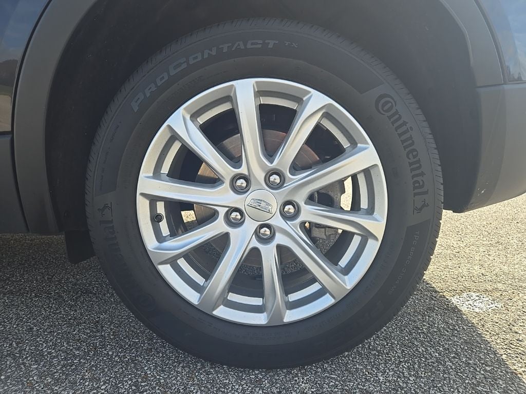 2023 Cadillac XT4 Luxury