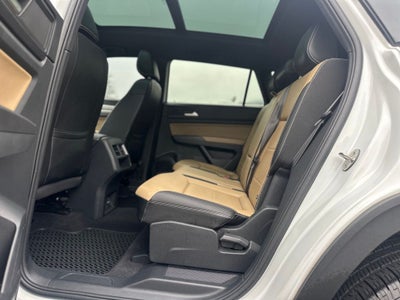 2022 Volkswagen Atlas Cross Sport 2.0T SEL R-Line