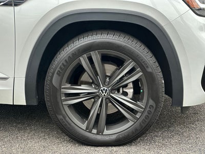2022 Volkswagen Atlas Cross Sport 2.0T SEL R-Line