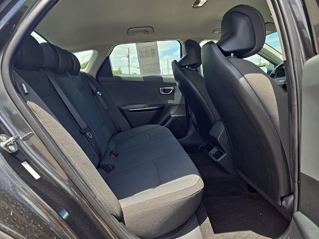 2025 Kia K4 LX