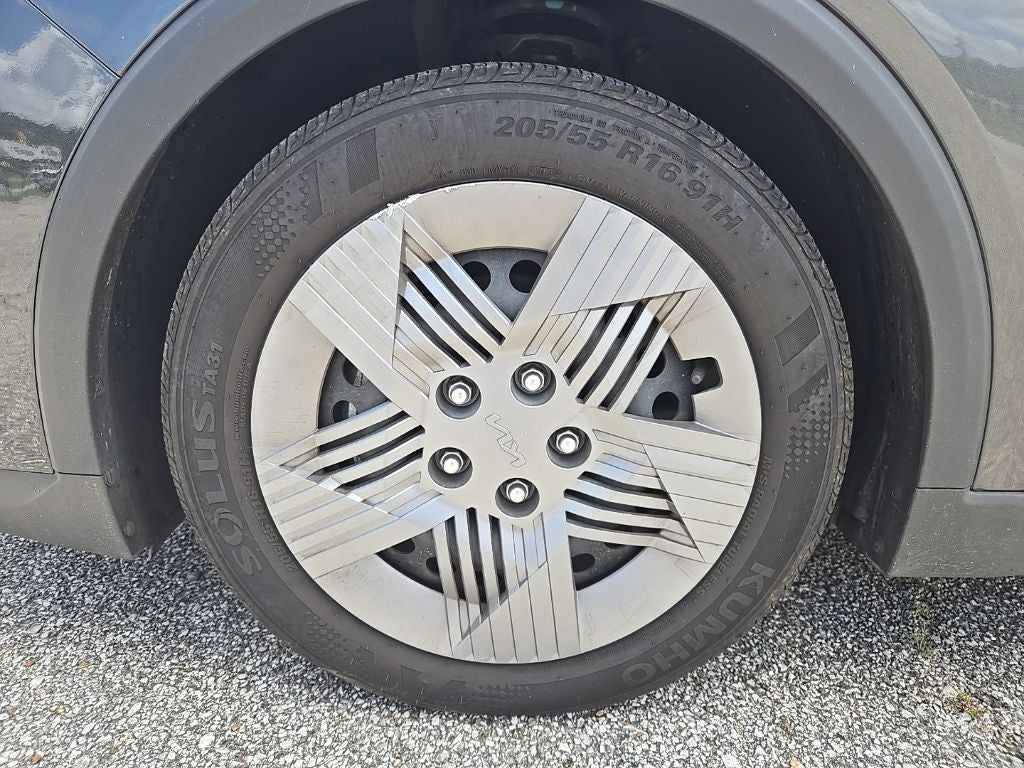 2025 Kia K4 LX
