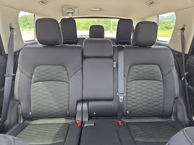 2024 Nissan Pathfinder SV