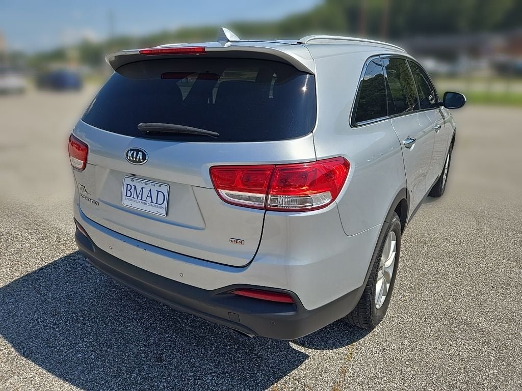 2017 Kia Sorento LX