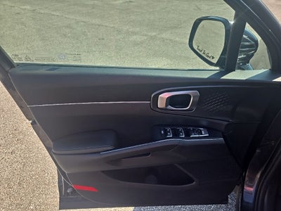 2025 Kia Sorento LX