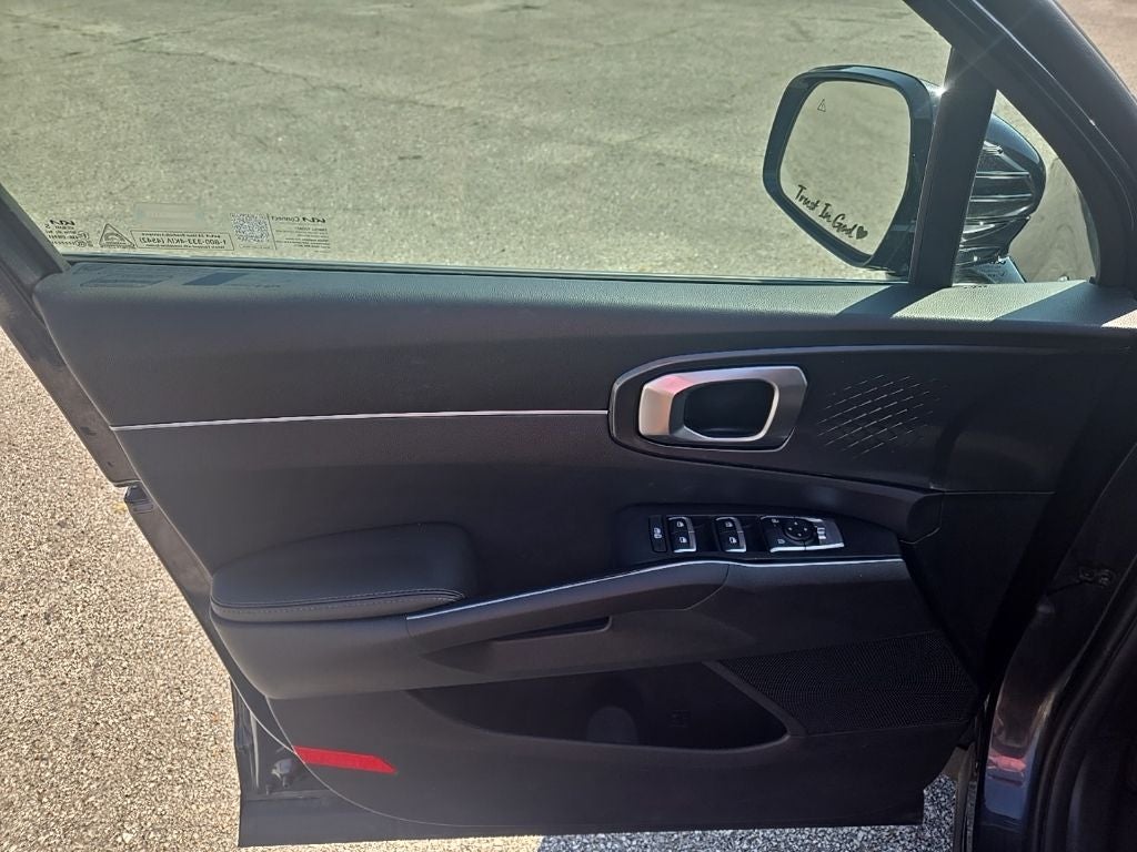 2025 Kia Sorento LX
