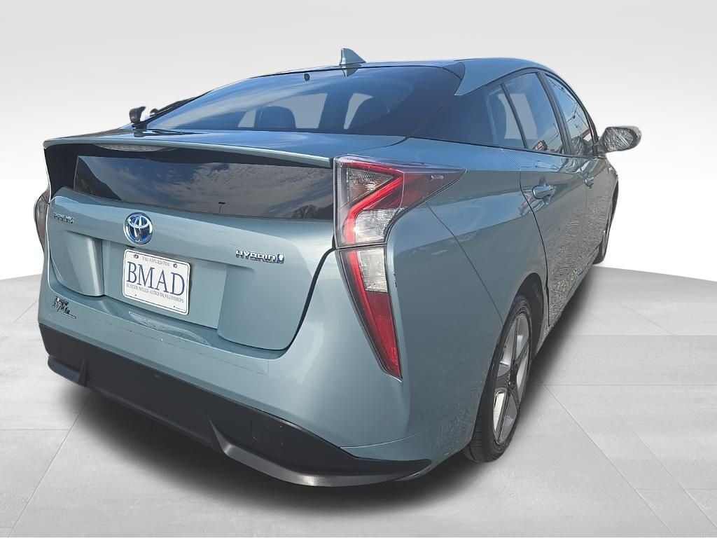 2016 Toyota Prius Four